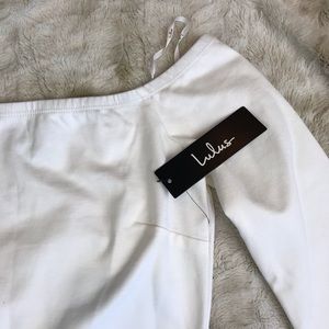 Lulu’s Like a Bird White Off-the-Shoulder Bodysuit